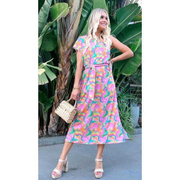 Show Me Your Mumu Christie Maxi Dress in Barbie Party Wave XS - Picture 1 of 7